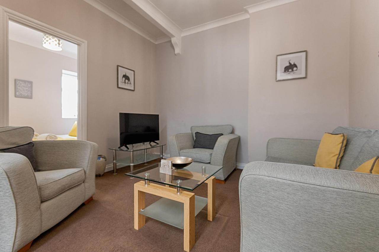 Alexandra Lodge Swansea Bagian luar foto