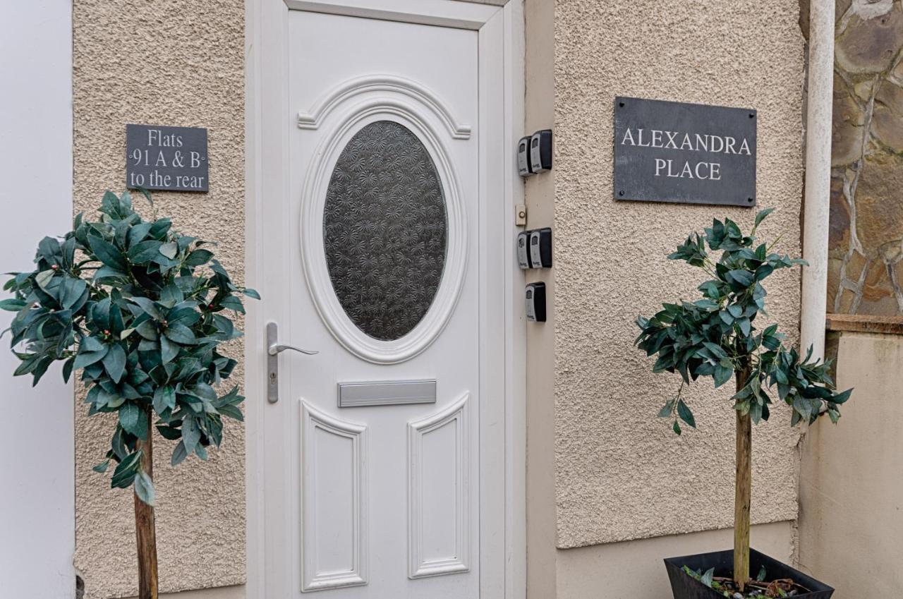 Alexandra Lodge Swansea Bagian luar foto
