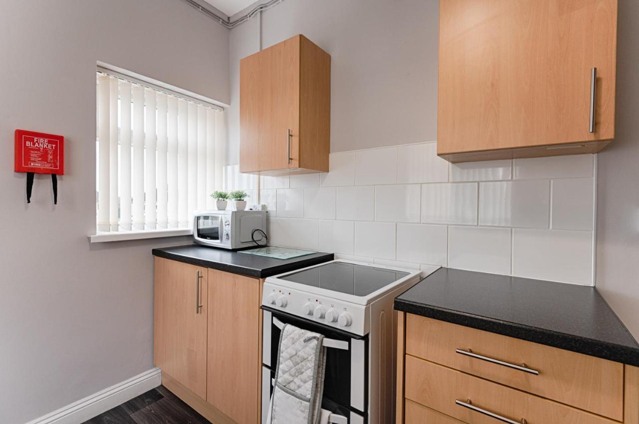 Alexandra Lodge Swansea Bagian luar foto